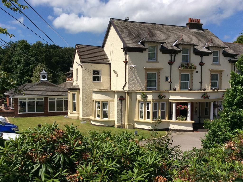 Briars Hall Hotel Burscough Exterior photo